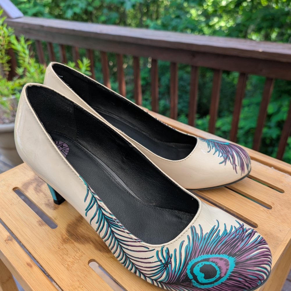 T.U.K. Cream Heels with Peacock Feather Design
